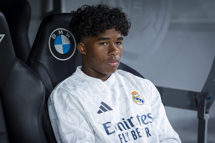 目前球队的, 尽管缺少出